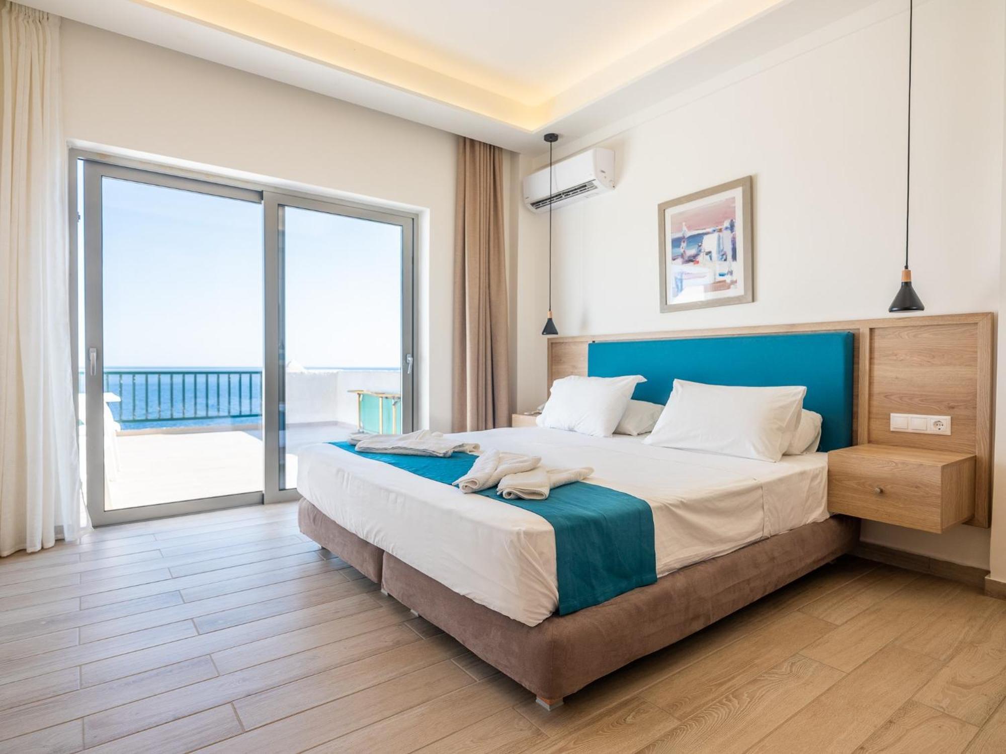 Cavos Bay Hotel & Studios 아르메니스티스 외부 사진
