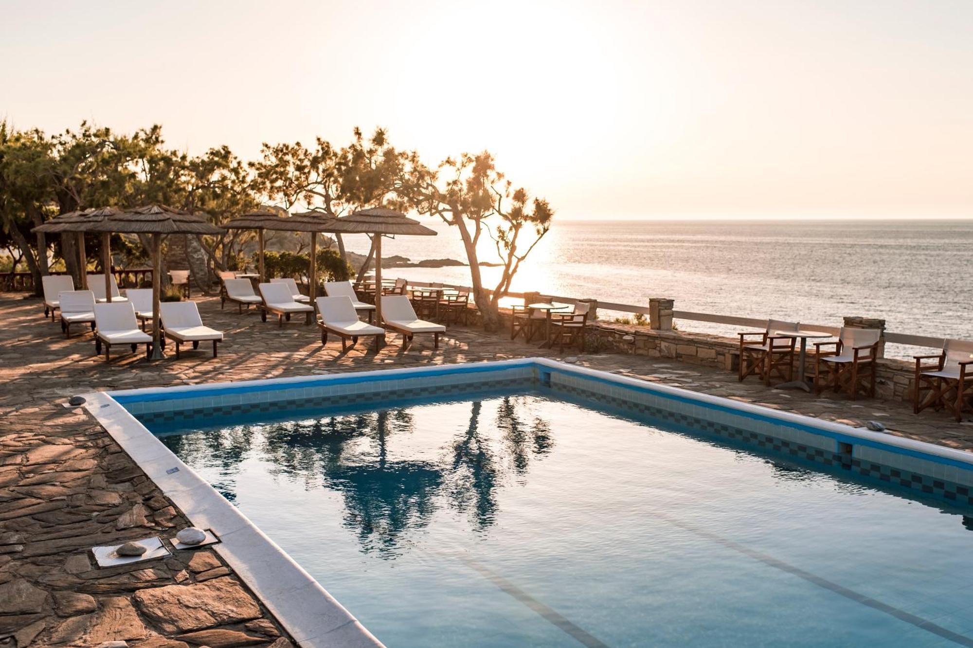 Cavos Bay Hotel & Studios 아르메니스티스 외부 사진