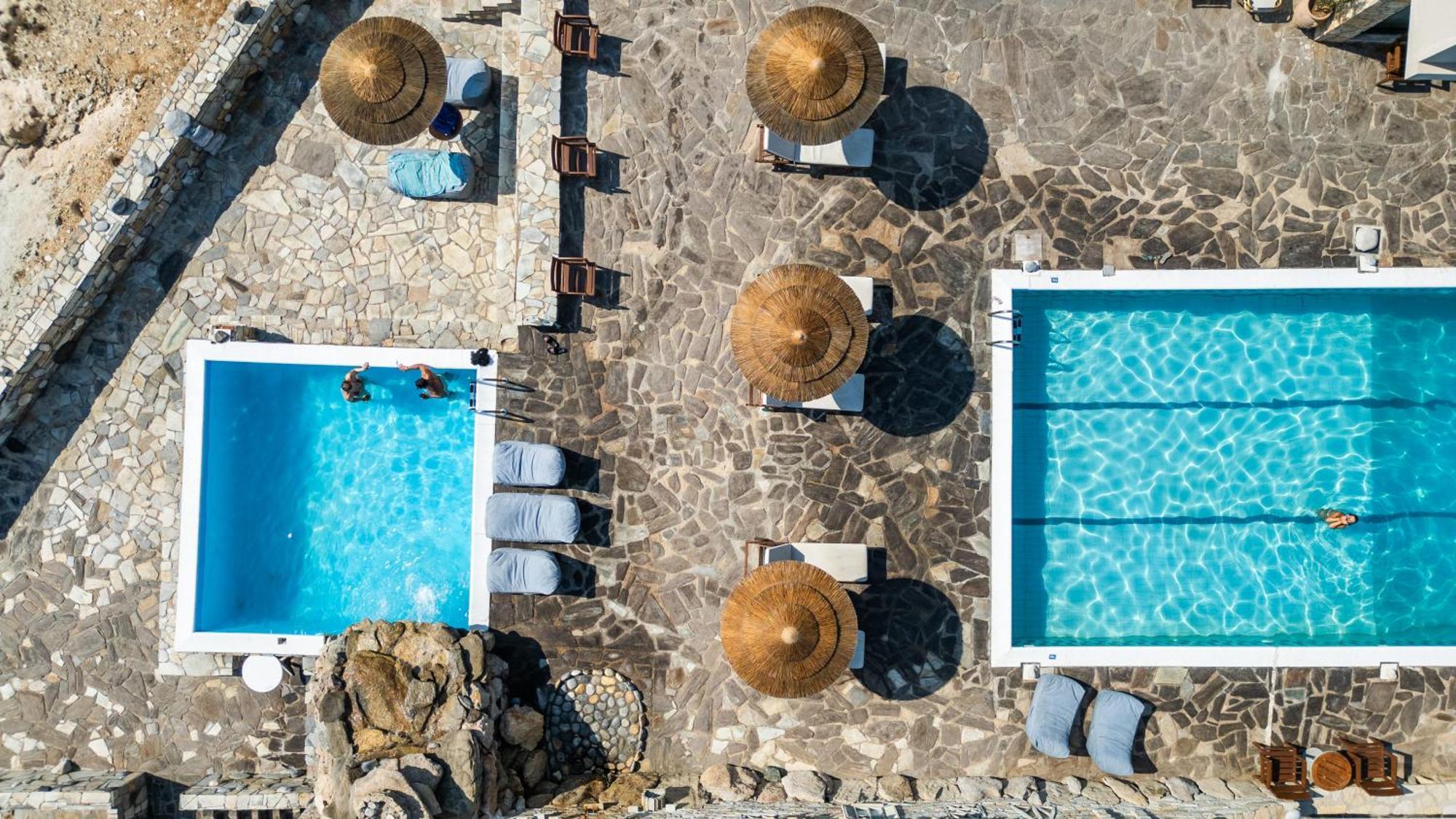 Cavos Bay Hotel & Studios 아르메니스티스 외부 사진