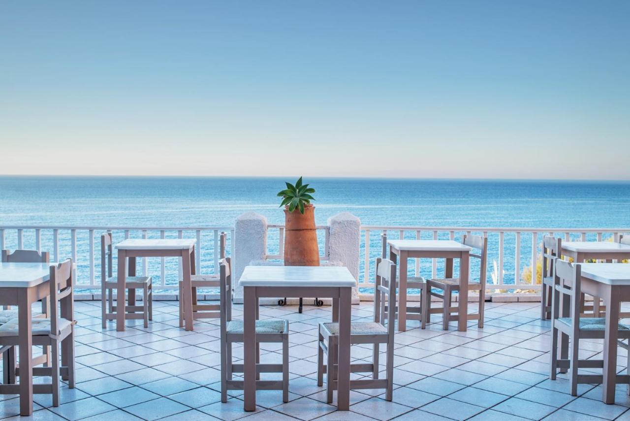 Cavos Bay Hotel & Studios 아르메니스티스 외부 사진