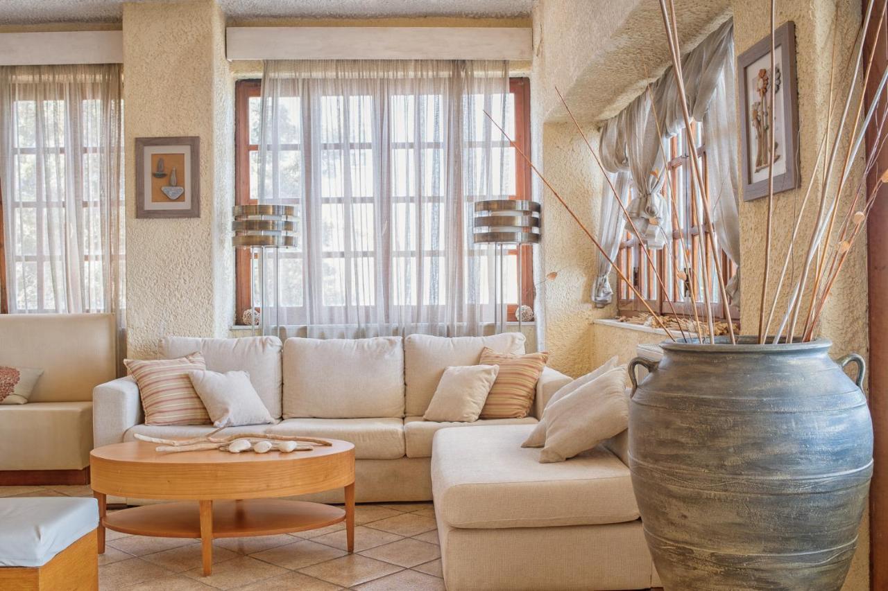 Cavos Bay Hotel & Studios 아르메니스티스 외부 사진